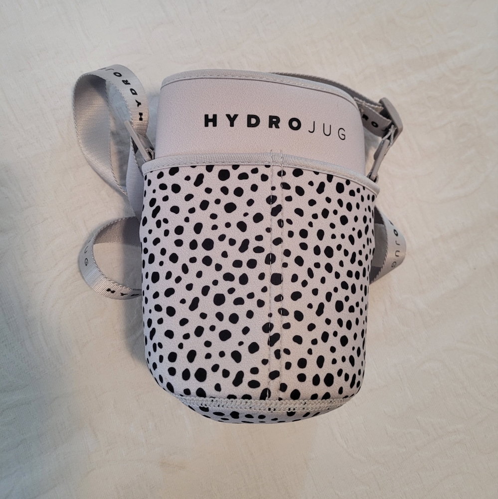 Hydrojug White Leopard Sleeve